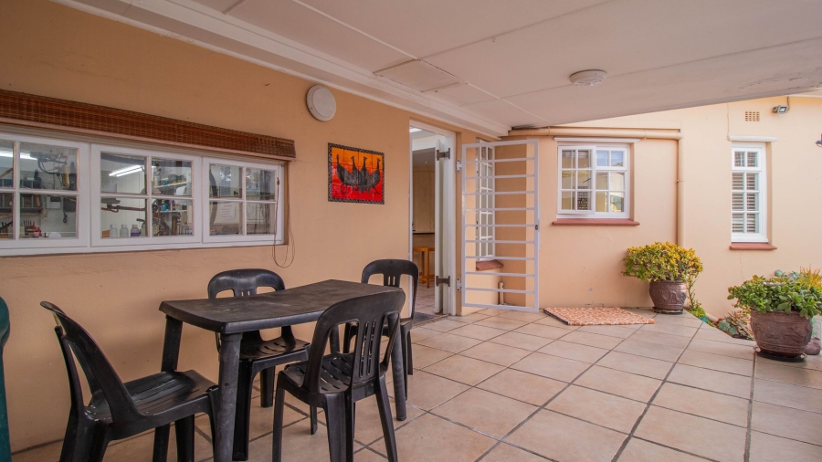 3 Bedroom Property for Sale in Pinelands Western Cape